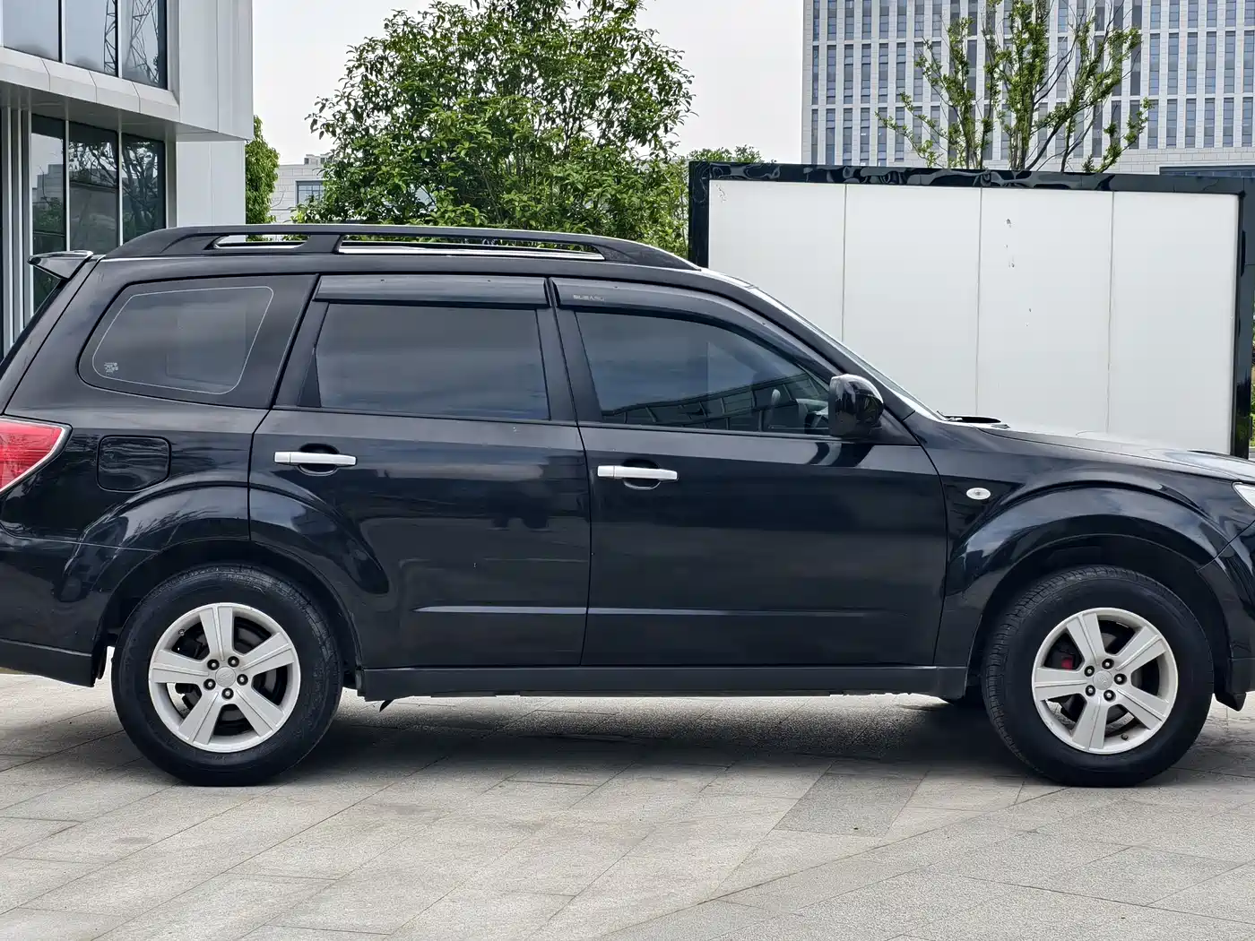 Subaru Forester 2010 2.0XS Manual Luxury Edition фото 4