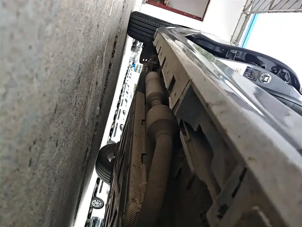 BYD Qin PLUS 2021 DM-i 55KM Flagship фото 21