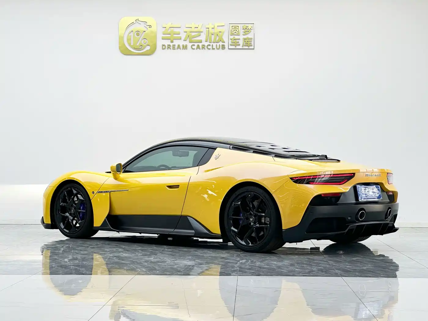 Maserati MC20 2023 2023 3.0T Standard Edition