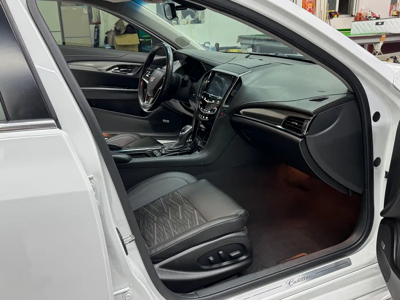 Cadillac ATS-L 2017 28T Technology фото 12