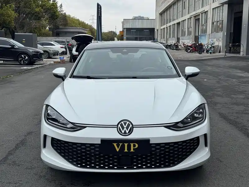 Volkswagen Lamando 2024 Lamando L 280TSI DSG Cool Edition фото 2