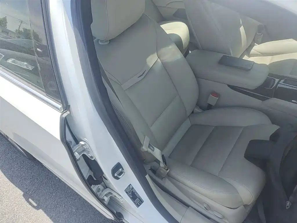 Cadillac XTS 2015 28T Comfort фото 25