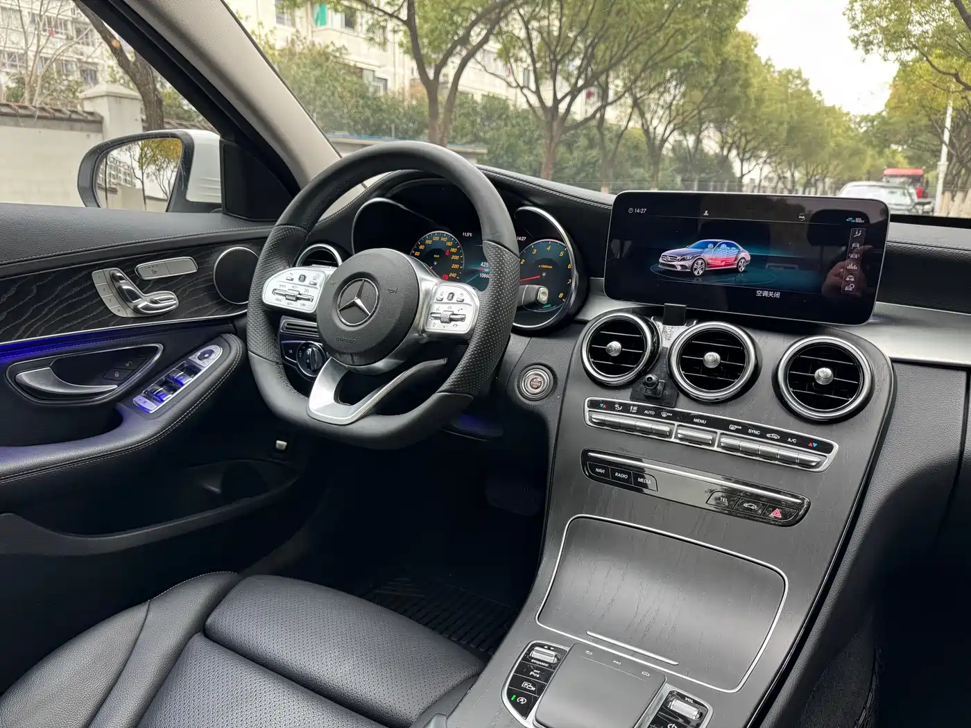 Mercedes-Benz C-Class 2020 Facelift C 260 L Sport фото 13