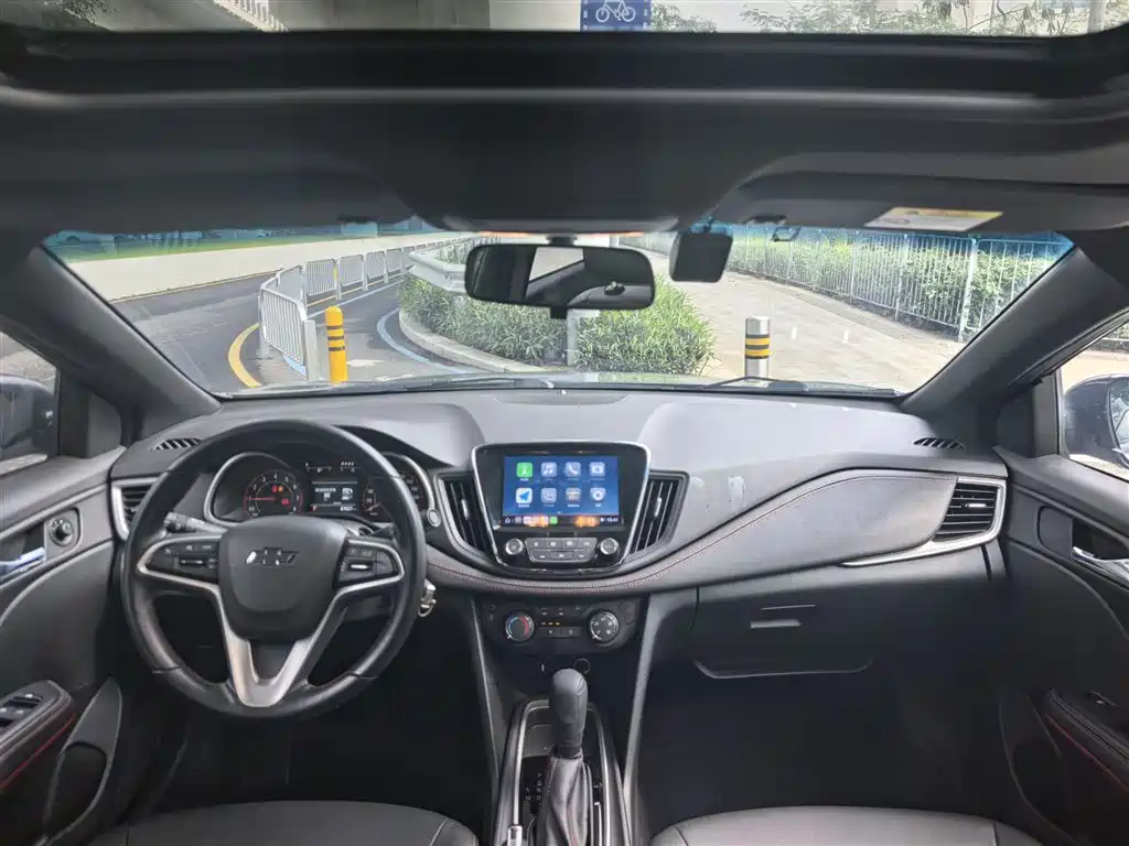 Chevrolet Monza 2020 Mild Hybrid RS 330T Automatic Smooth Edition фото 15