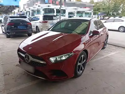 Mercedes-Benz A