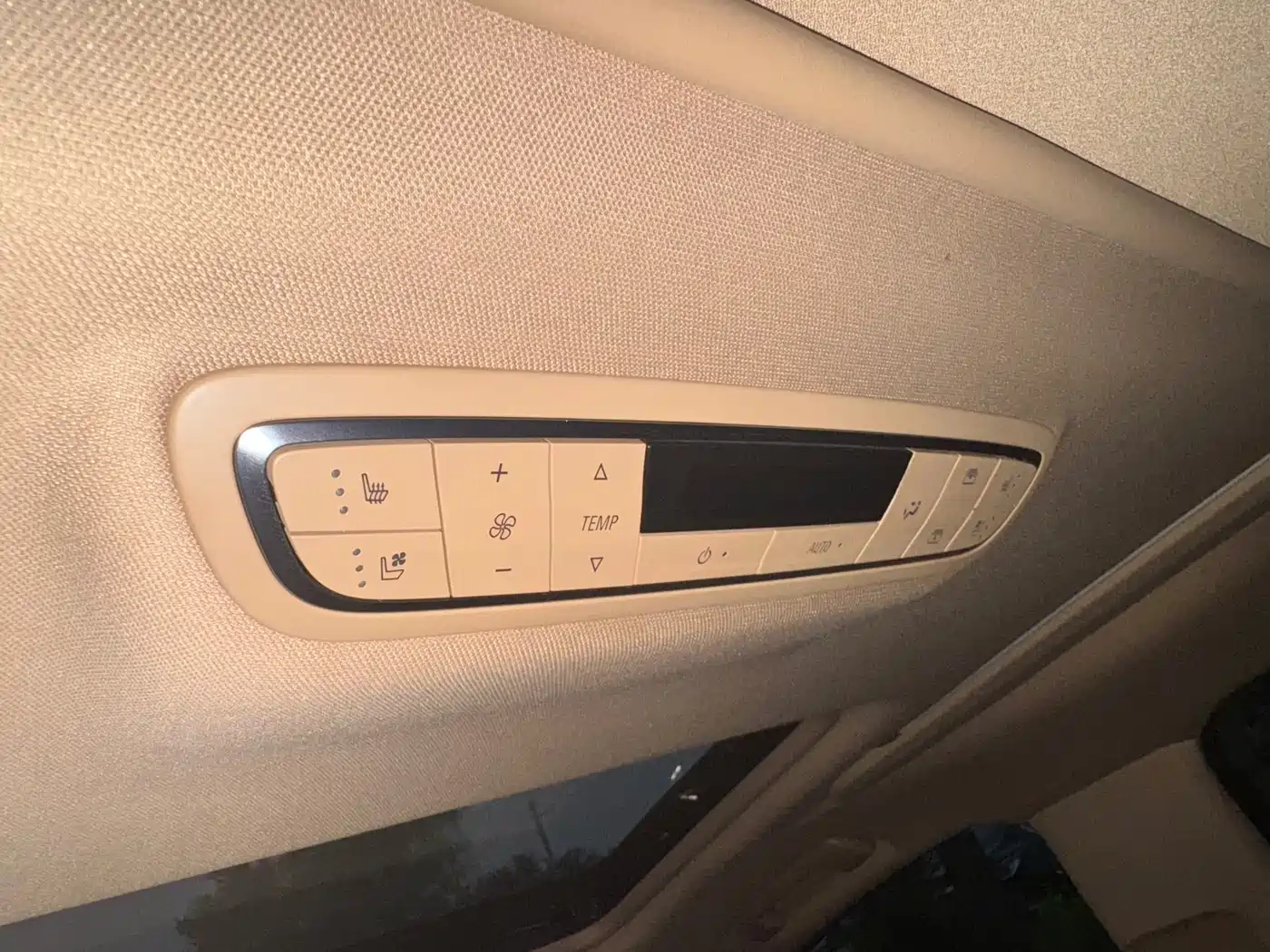 Buick GL8 2021 ES Landlord 653T Luxury фото 15