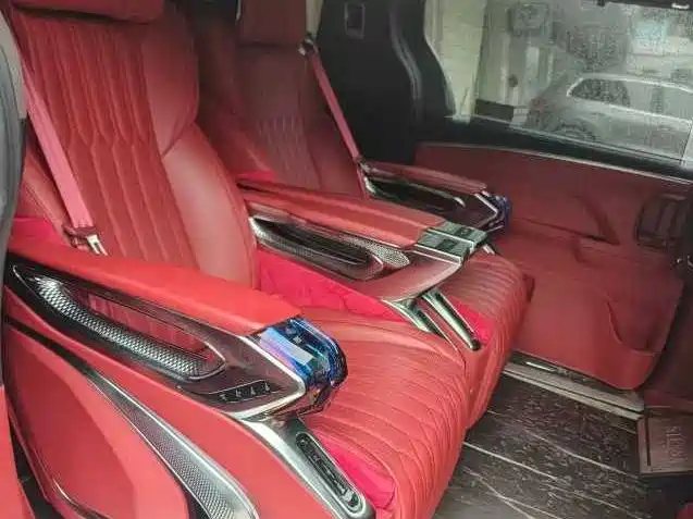 Toyota Sienna 2021 2.5L Hybrid Comfort Edition фото 6