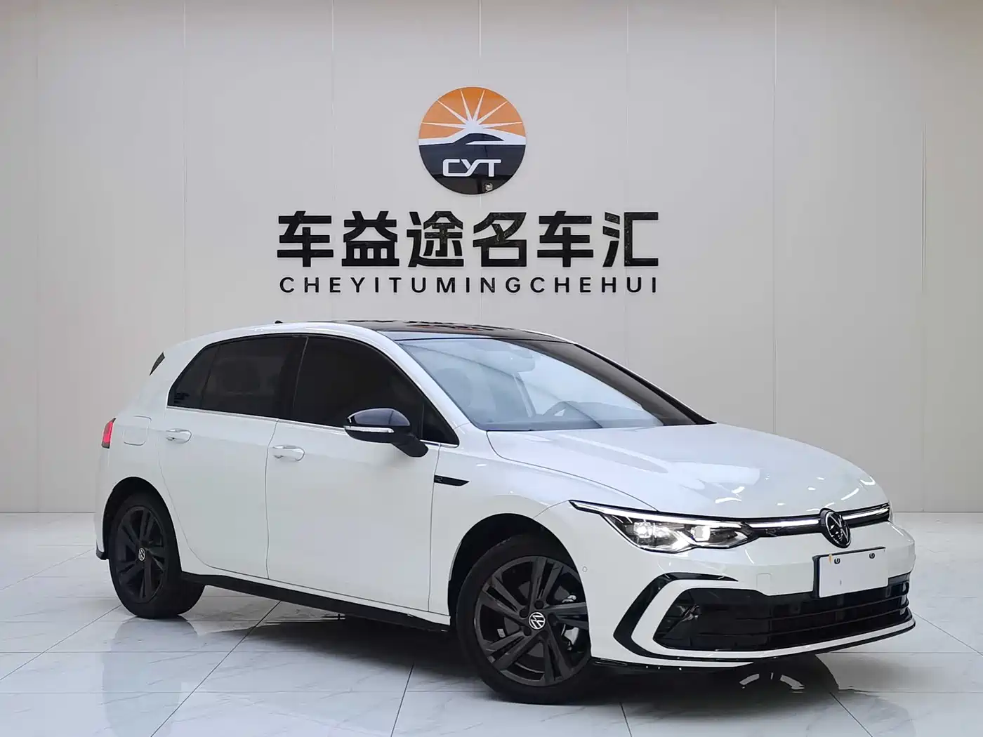 Volkswagen Golf 2021 280TSI DSG R-Line фото 3
