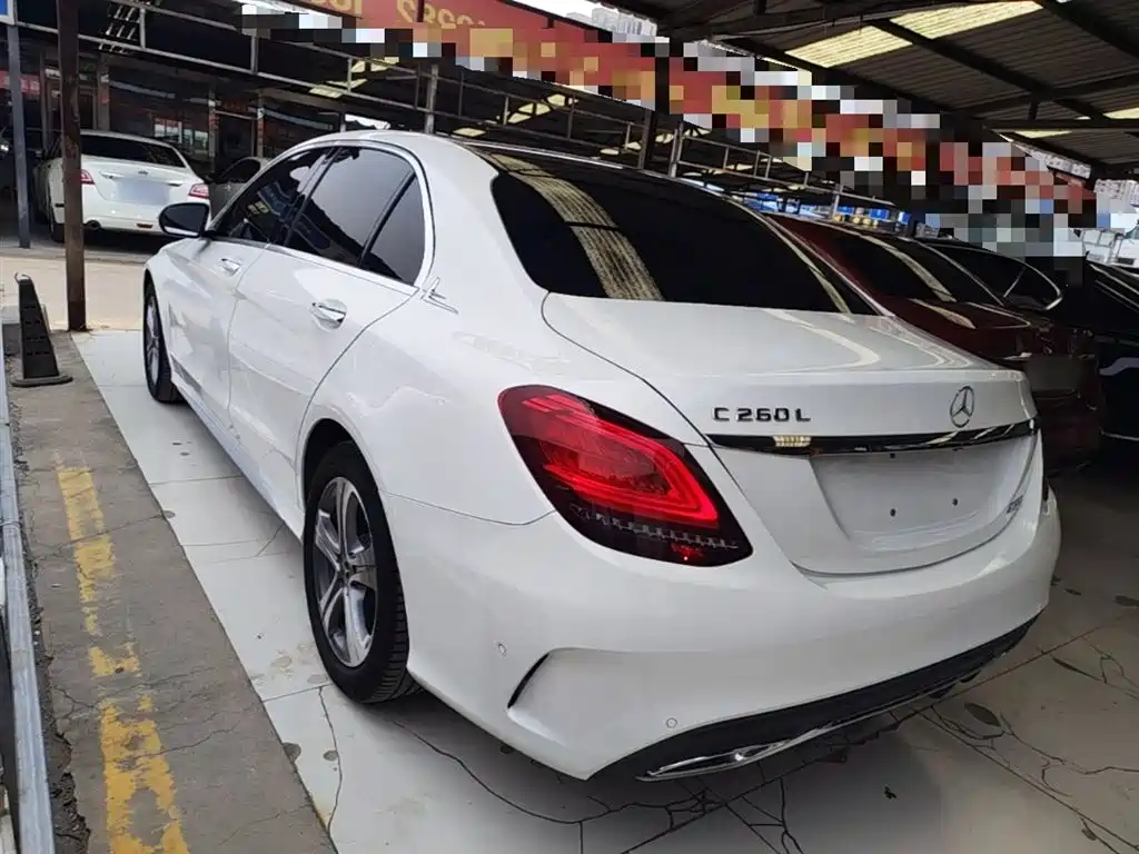 MERCEDES-BENZ CLASS C