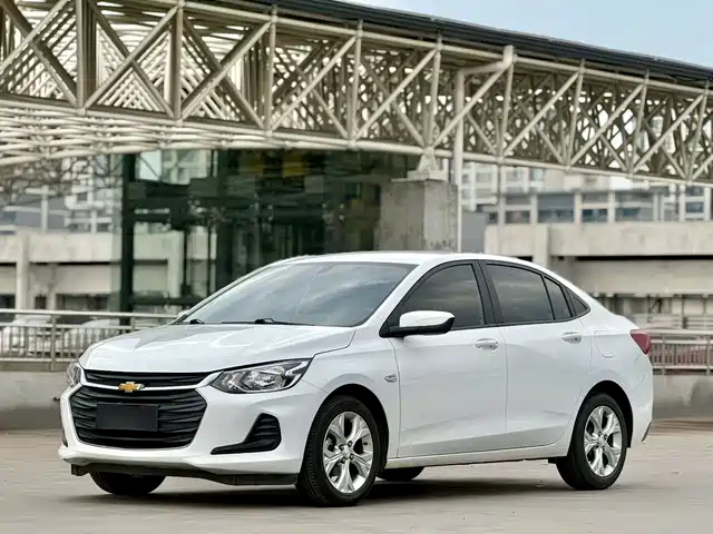 CHEVROLET KOVOZ
