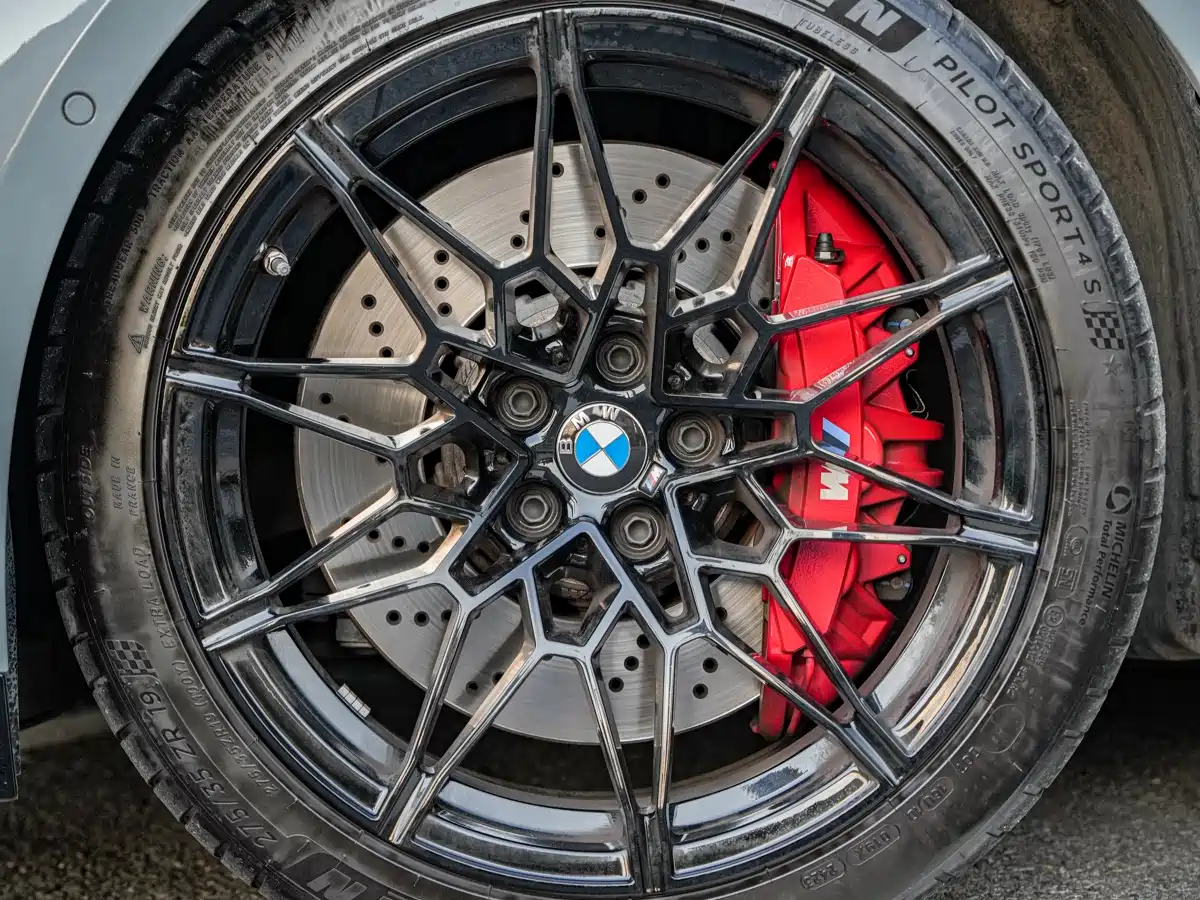 BMW M3 2023 M3 Sedan M xDrive Thunder Edition фото 9