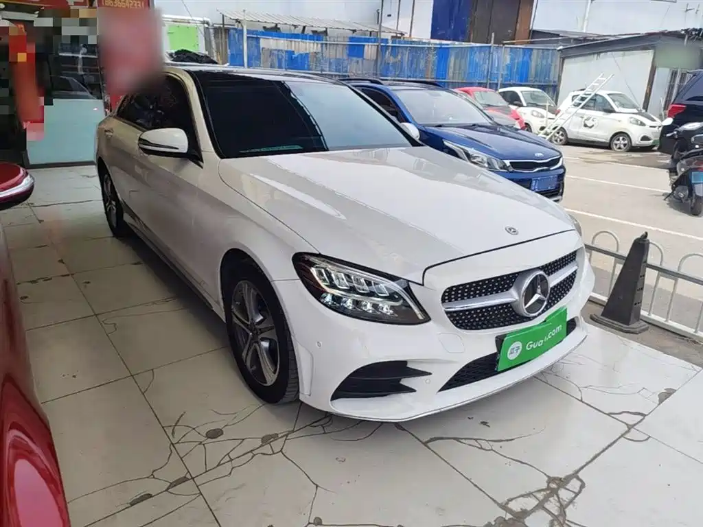 MERCEDES-BENZ CLASS C
