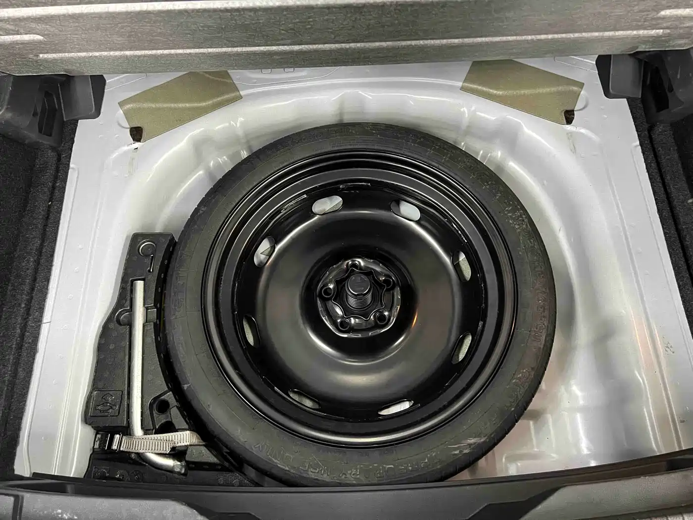 Volkswagen T-ROC 2021 280TSI DSG 2WD Comfort Smart Connect Edition фото 21