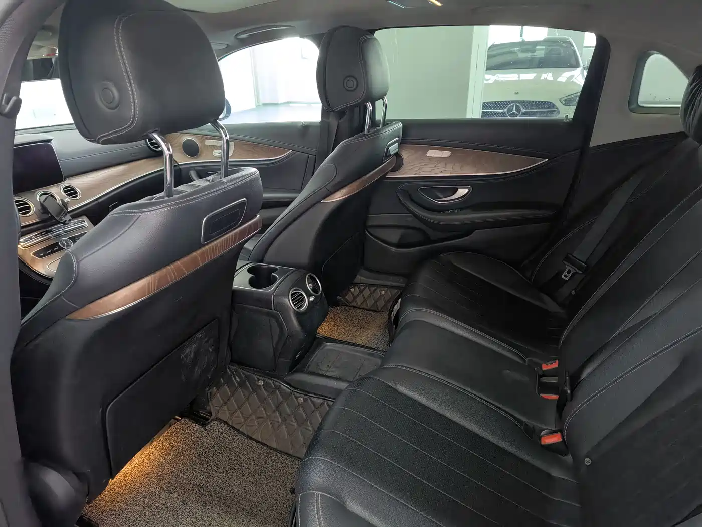 Mercedes-Benz E-Class 2019 Facelift E 300 L Fashion фото 12