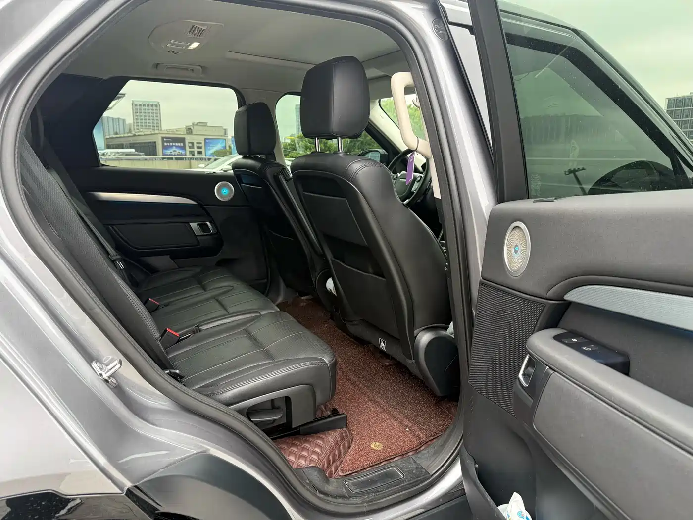 Land Rover Discovery 2020 2.0T 30th Anniversary Special Edition фото 8