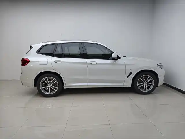 BMW X3 2018 xDrive30i Leading M Sport Package China V фото 4