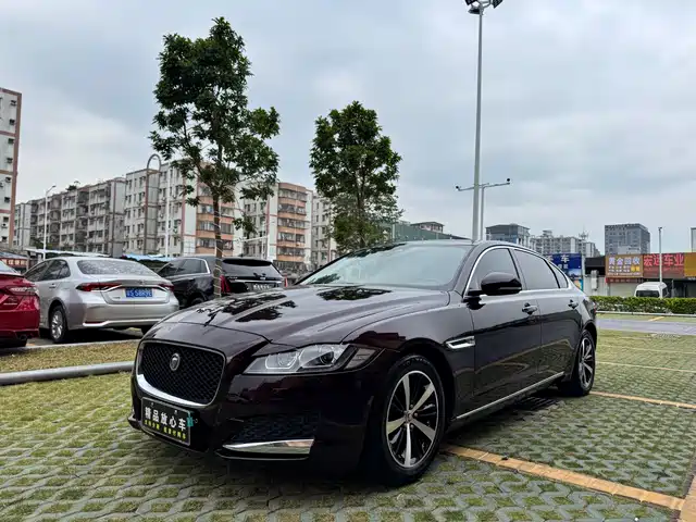 JAGUAR XFL