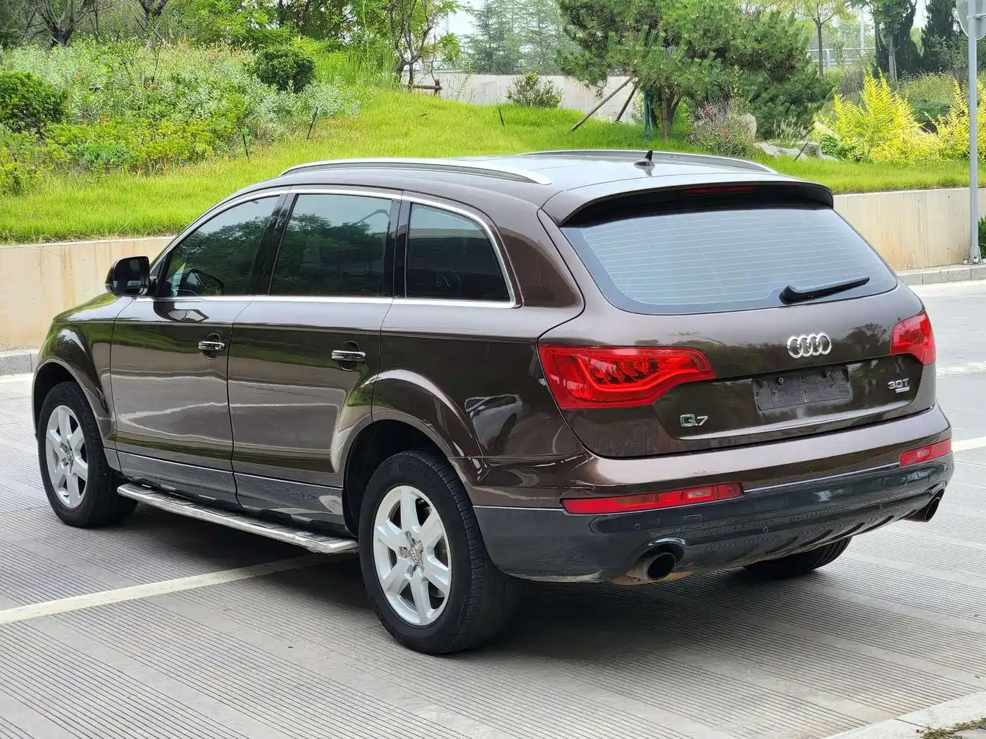 Audi Q7 2012 3.0 TFSI Technology (200kW) фото 4