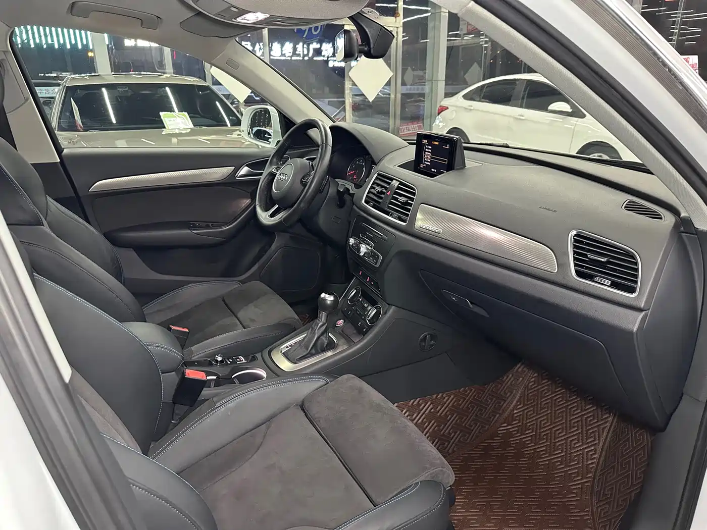 Audi Q3 2016 40 TFSI quattro All-Wheel Drive Sport Edition фото 9