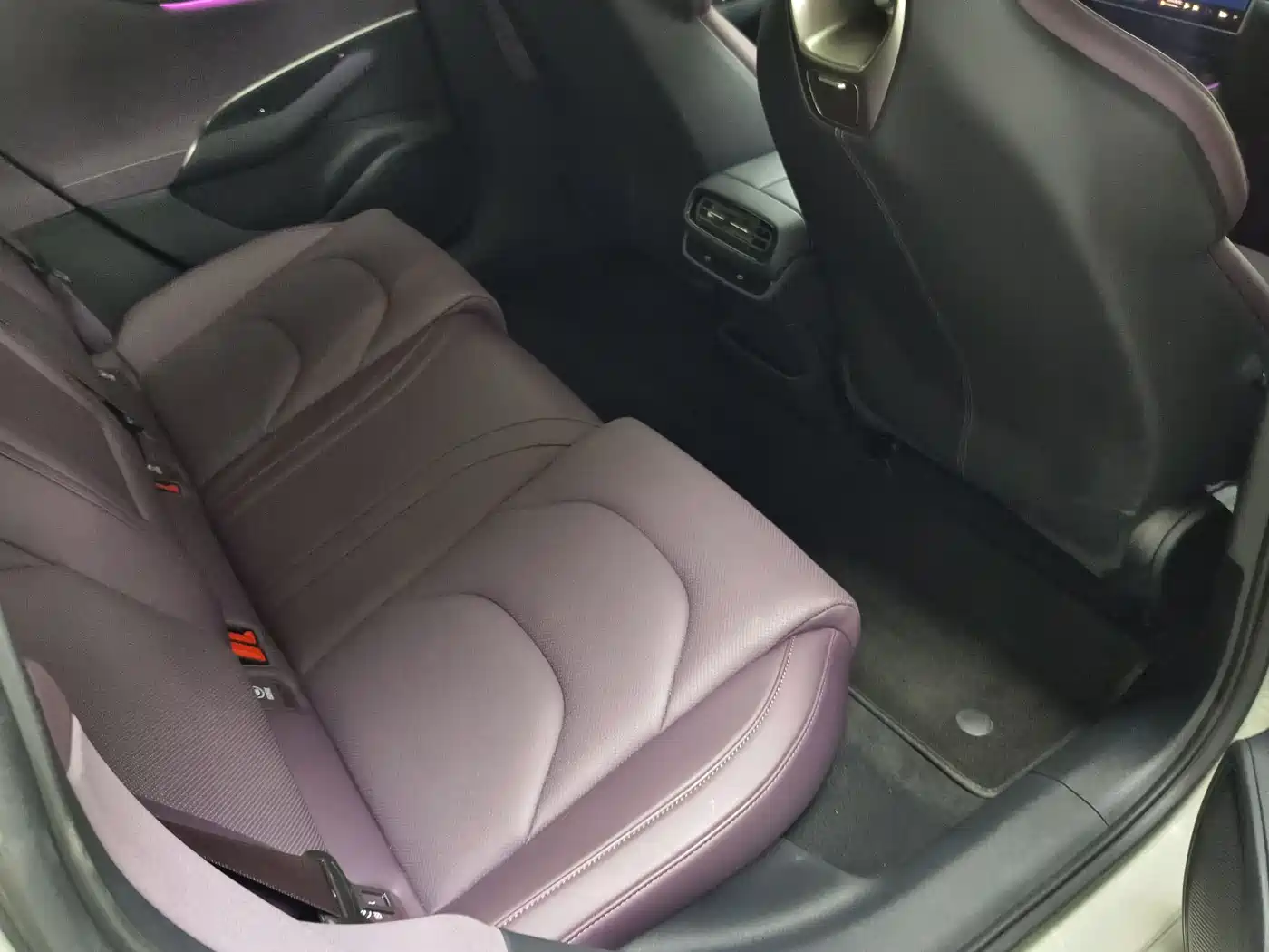 Xiaomi Auto Xiaomi SU7 2024 RWD Long Range Intelligent Driving Edition фото 6