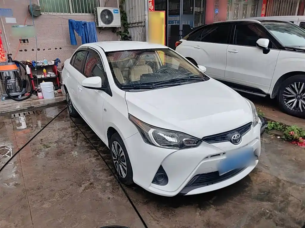 Toyota YARiS L Zhi Xiang 2017 1.5E CVT Charming Edition фото 4