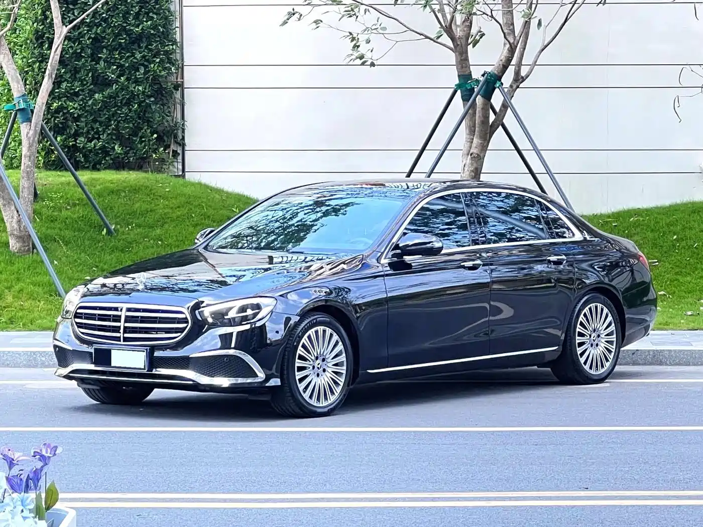 Mercedes-Benz E-Class 2021 E 300 L Luxury