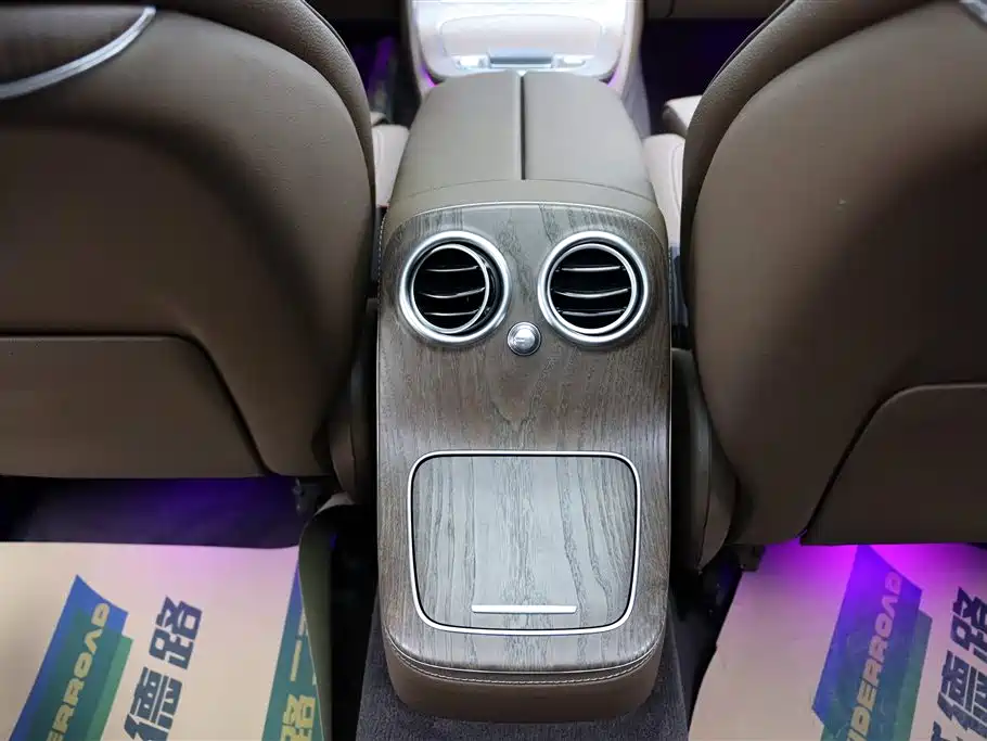 Mercedes-Benz E-Class 2023 Facelift E 260 L фото 20