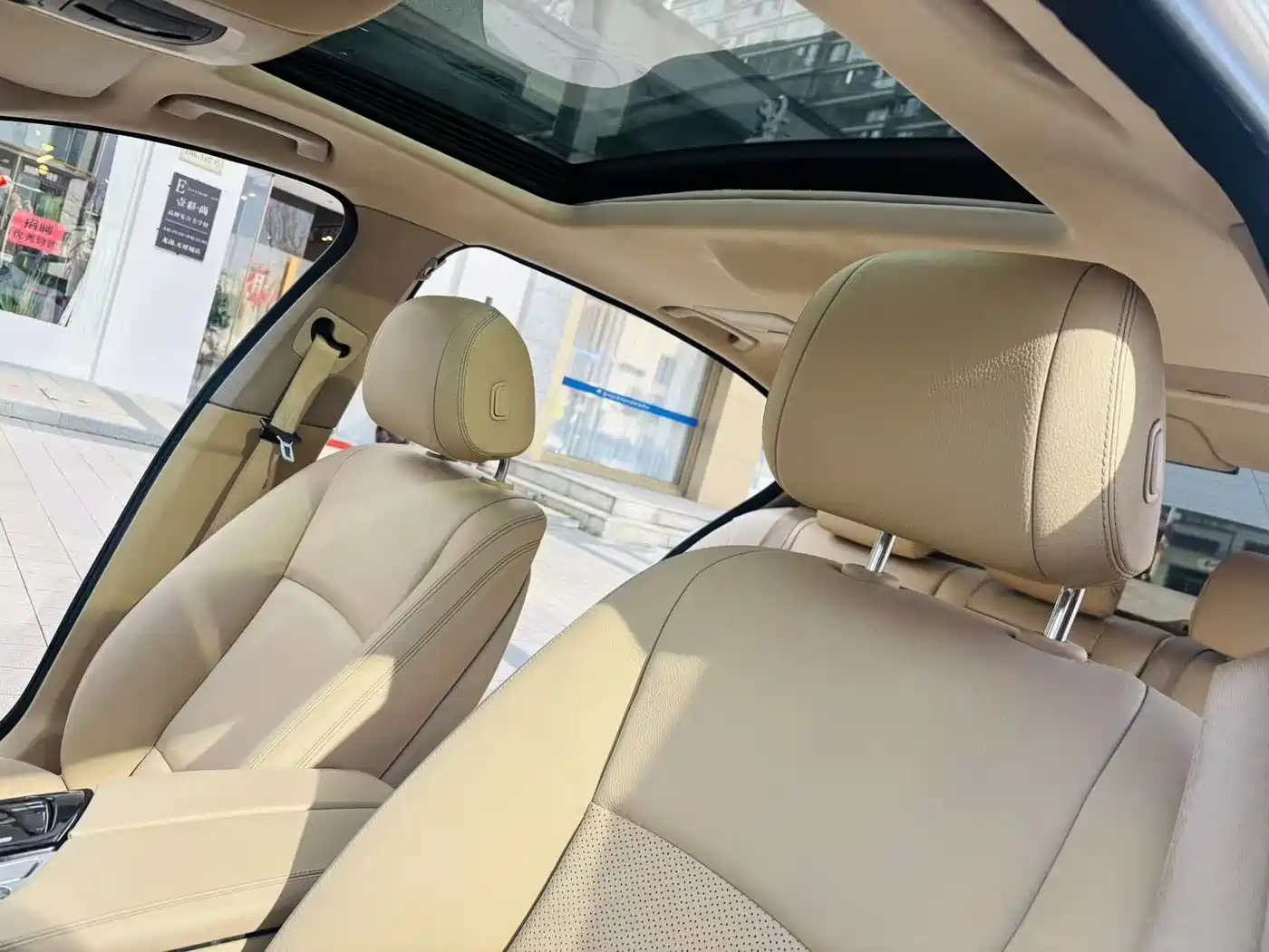 BMW 5 Series 2014 525Li Luxury Design Package фото 13