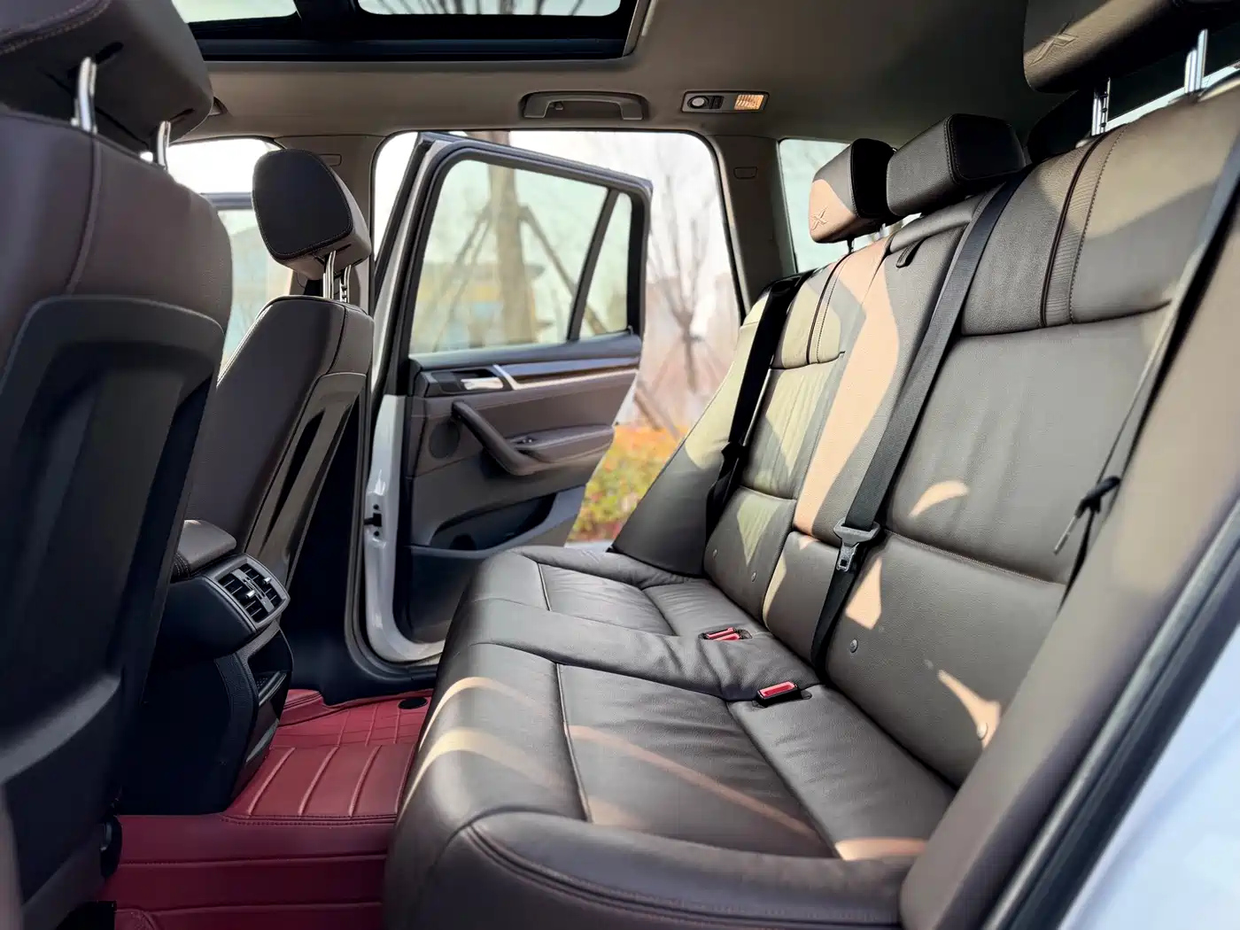 BMW X3 (Import) 2014 xDrive20i X Design Package фото 6