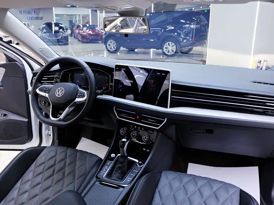 Volkswagen Sagitar 2025 Facelift 300TSI DSG Beyond Edition фото 19