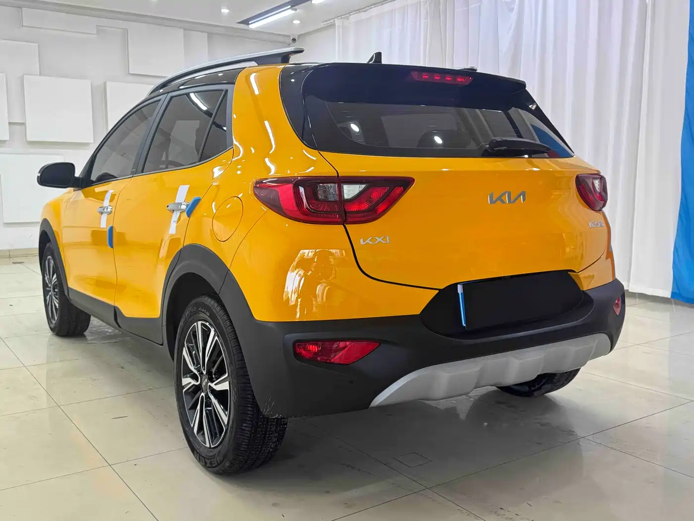 Kia KX1 2021 1.4L CVT Fun Sunroof Version фото 4