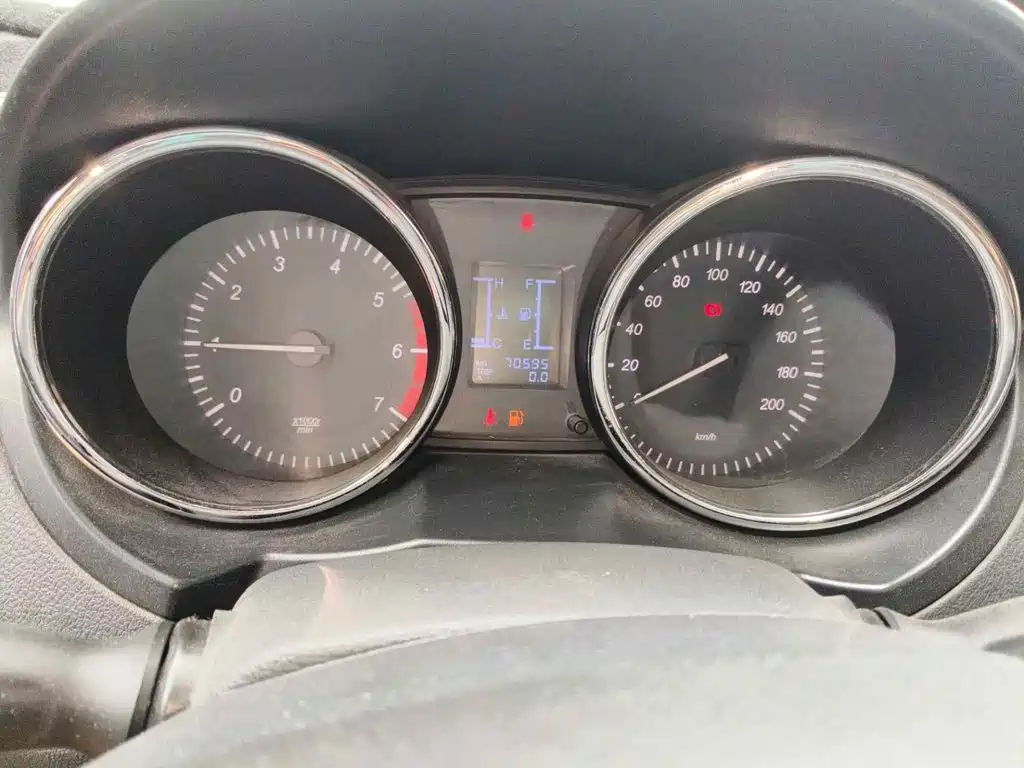 BAIC Huansu S3 2016 2016 1.5L Manual Luxury China V