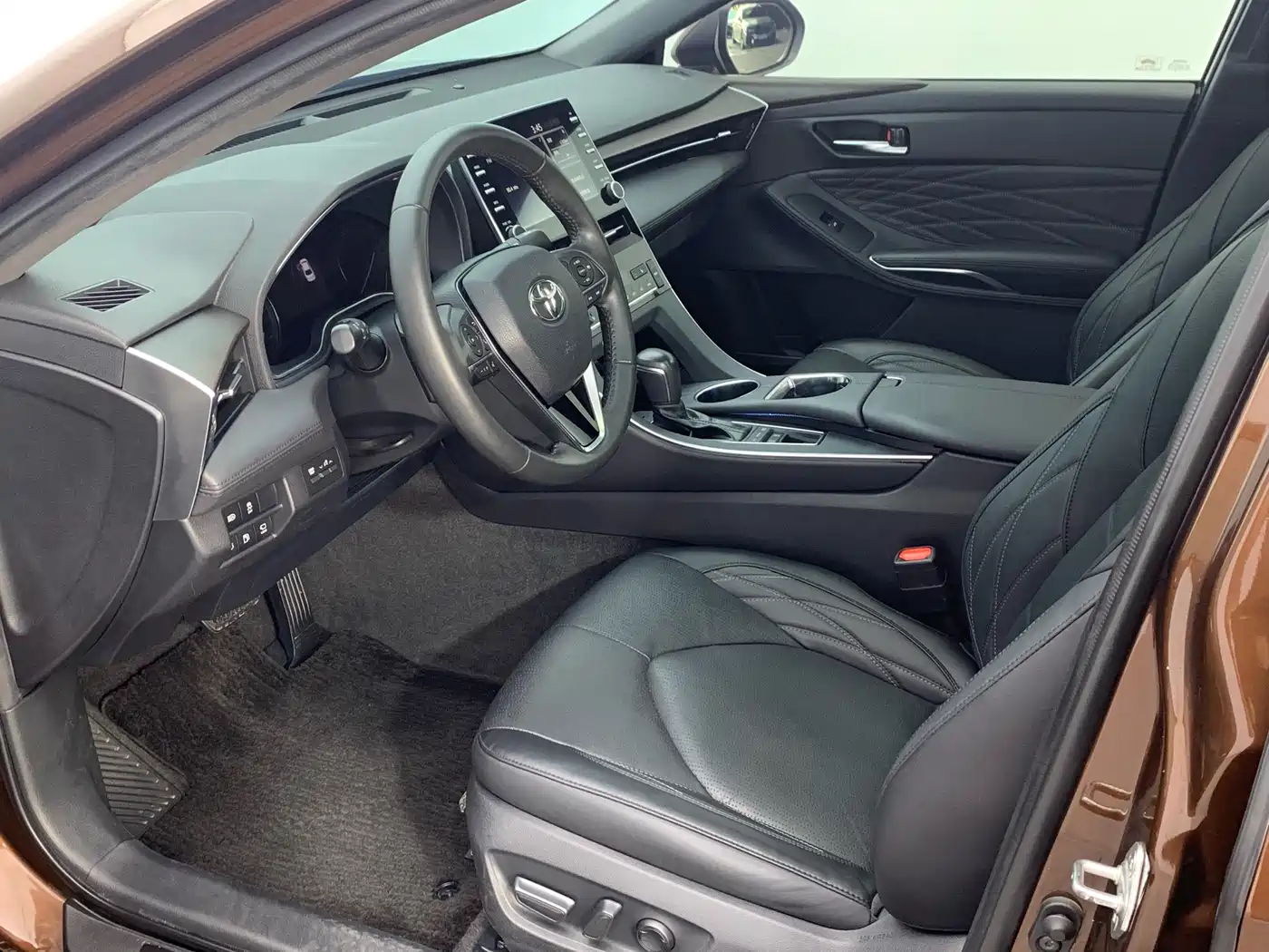 Toyota Avalon 2019 2.5L Touring Premium (China V) фото 11