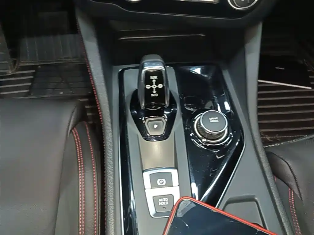 Lynk & Co 03 2019 2.0TD Auto Power Version фото 14