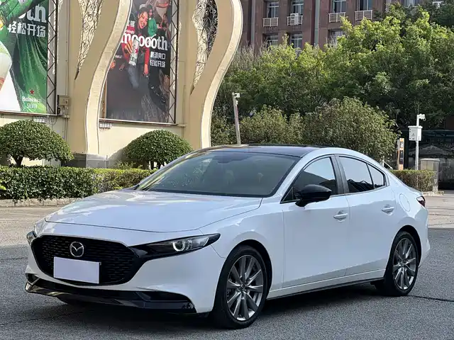 MAZDA 3 ANGKESAILA
