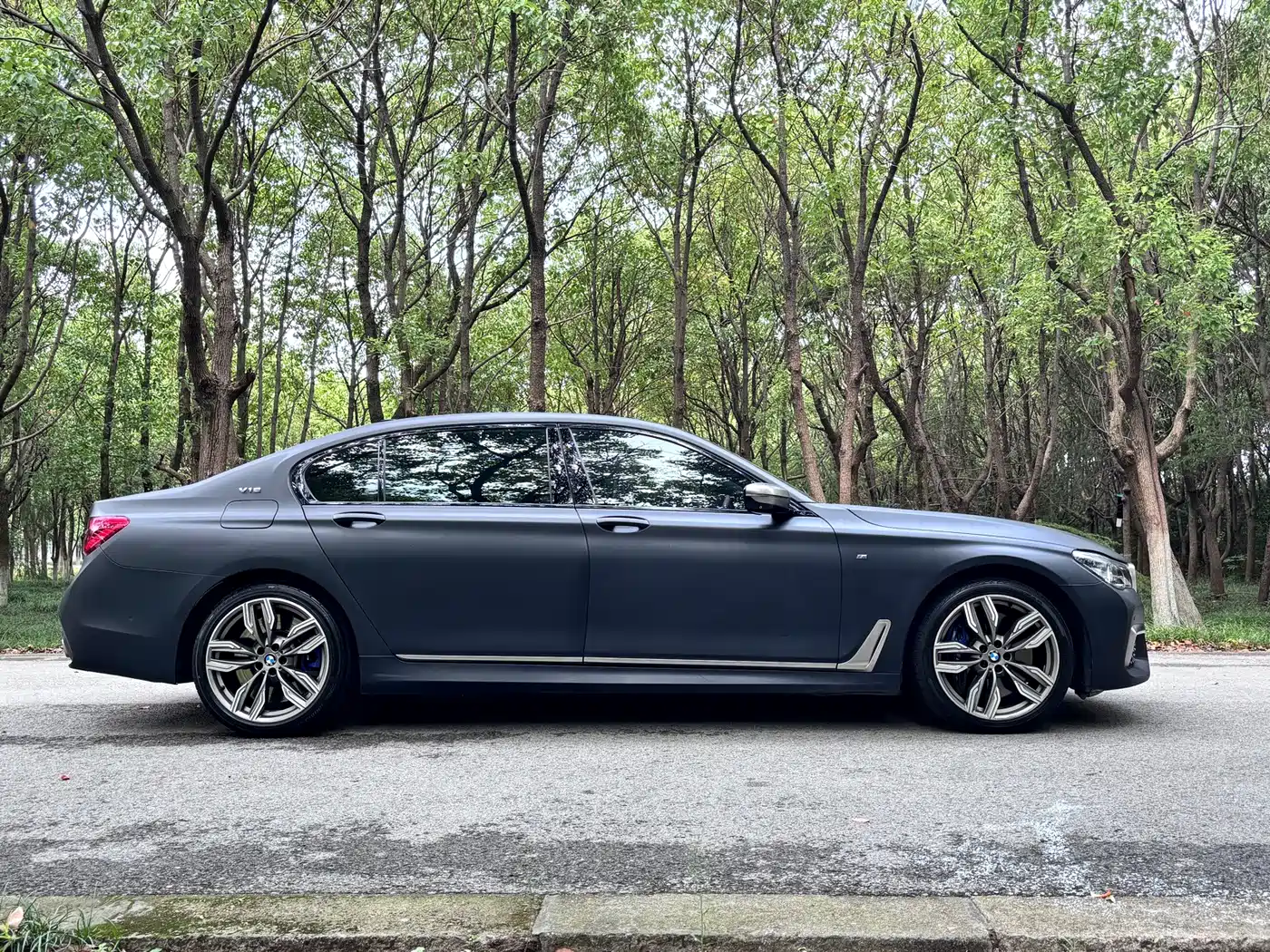 صورة 14 - BMW 7 Series