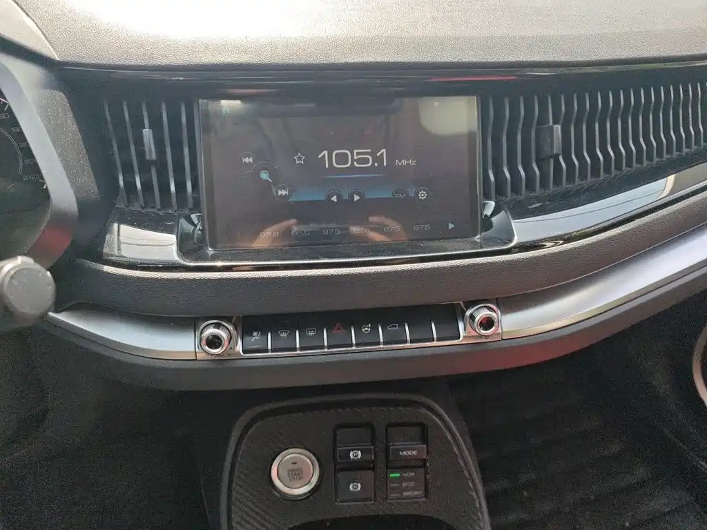Haval H2s 2017 2017 Model Red Label 1.5T DCT Comfort