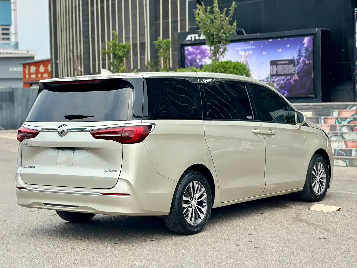 Buick GL8 2022 ES Landmark 653T Premium фото 4