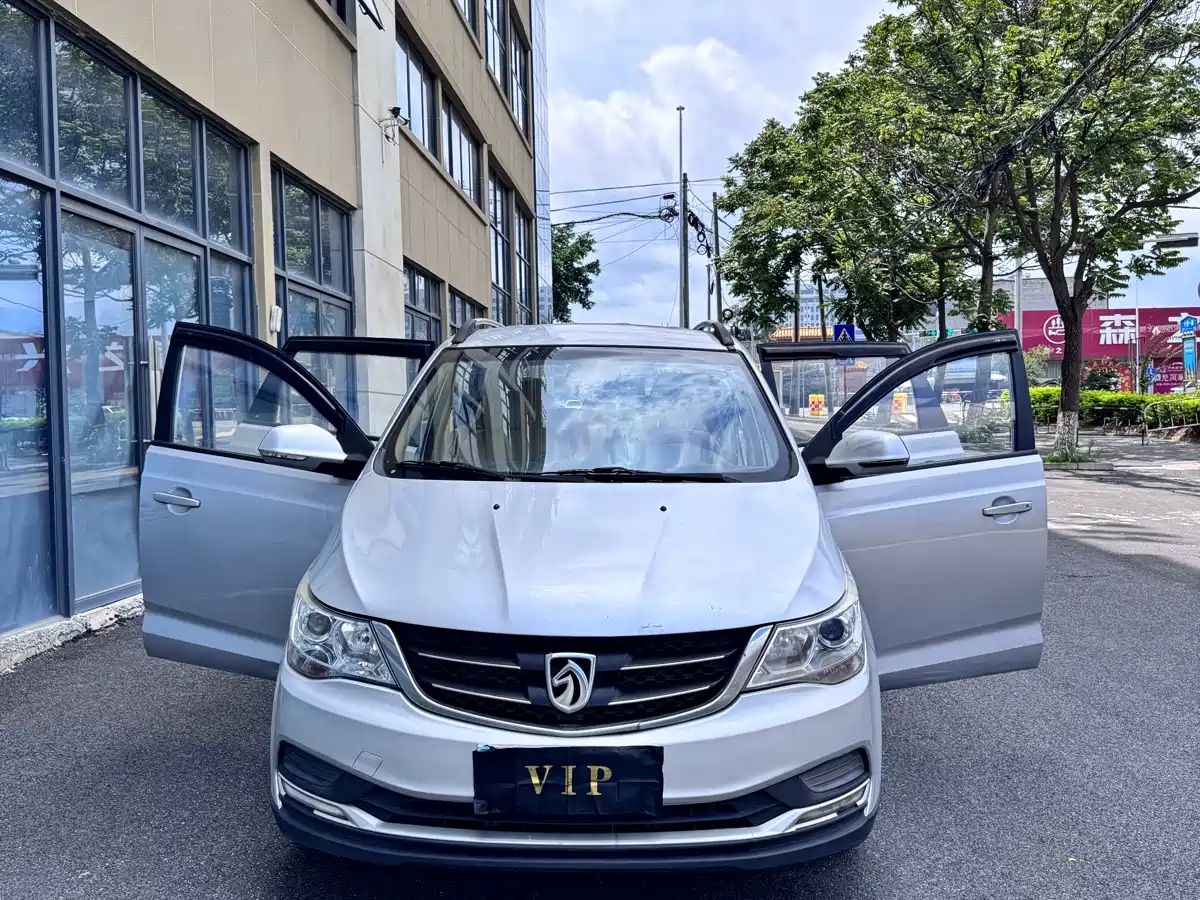 Фото 8 - Baojun 730
