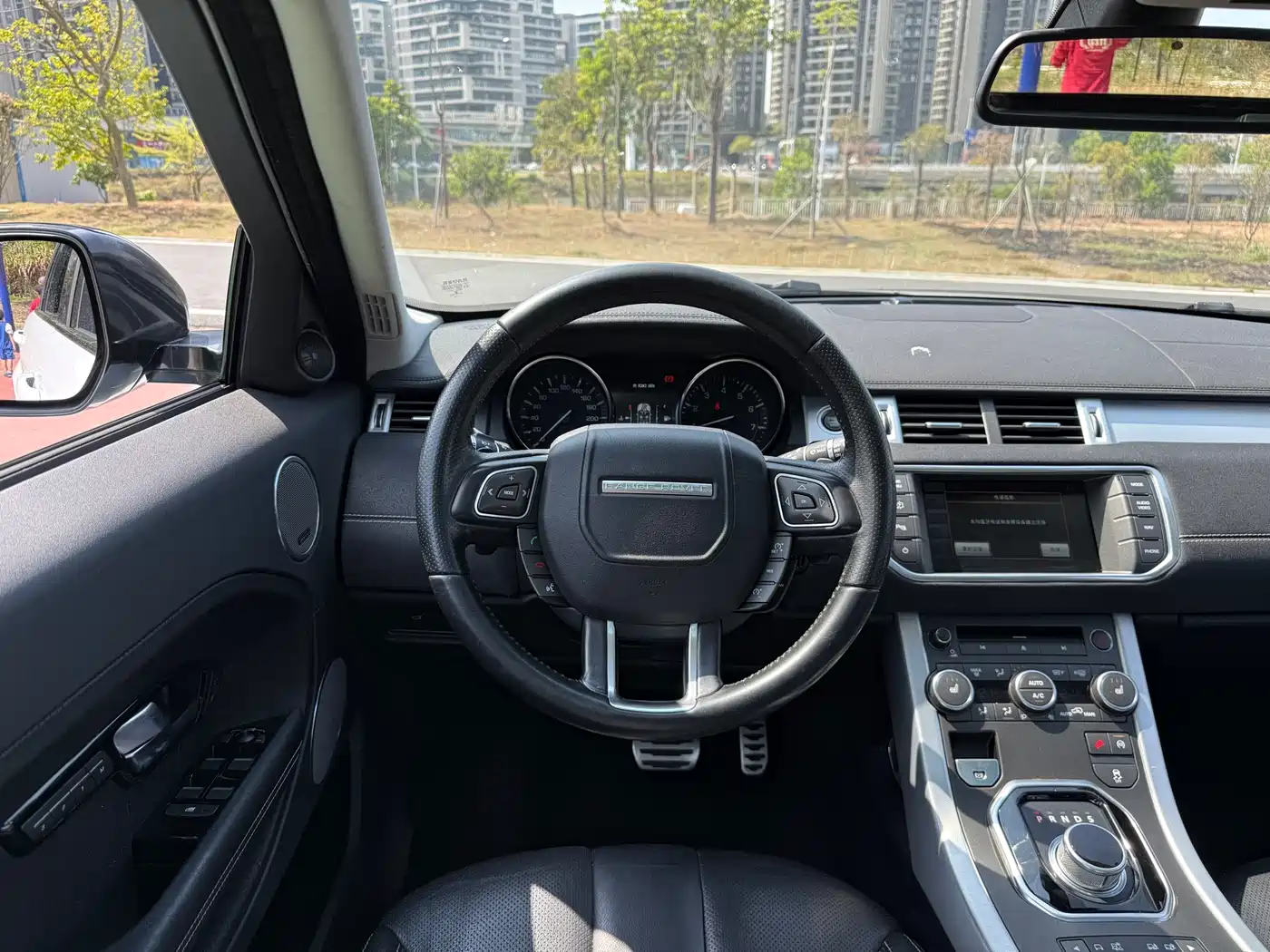Land Rover Range Rover Evoque (Import) 2015 2015 2.0T 5-door Dynamic Edition