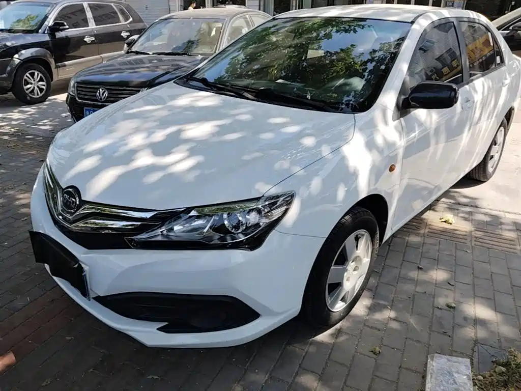 BYD F3 2020 1.5L Manual Premium Edition фото 2