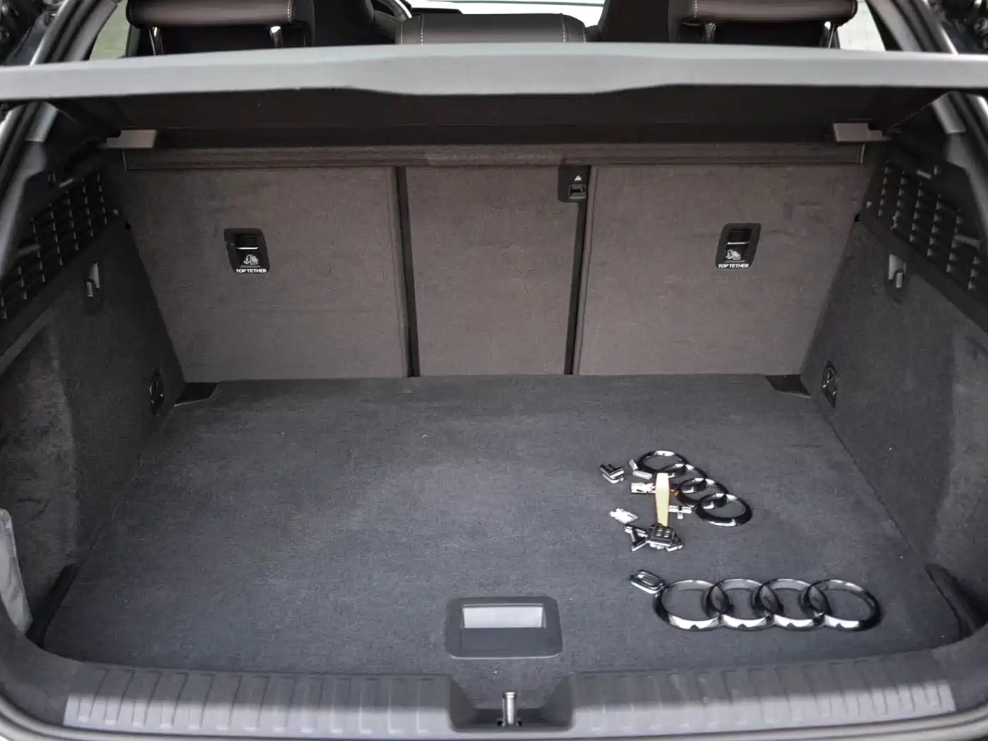 Audi A3 2024 Model Sportback 35 TFSI Fashion Sport фото 18