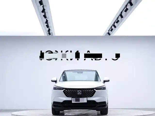 Honda XR-V 2023 Facelift 1.5L CVT Fever Edition — фото 1