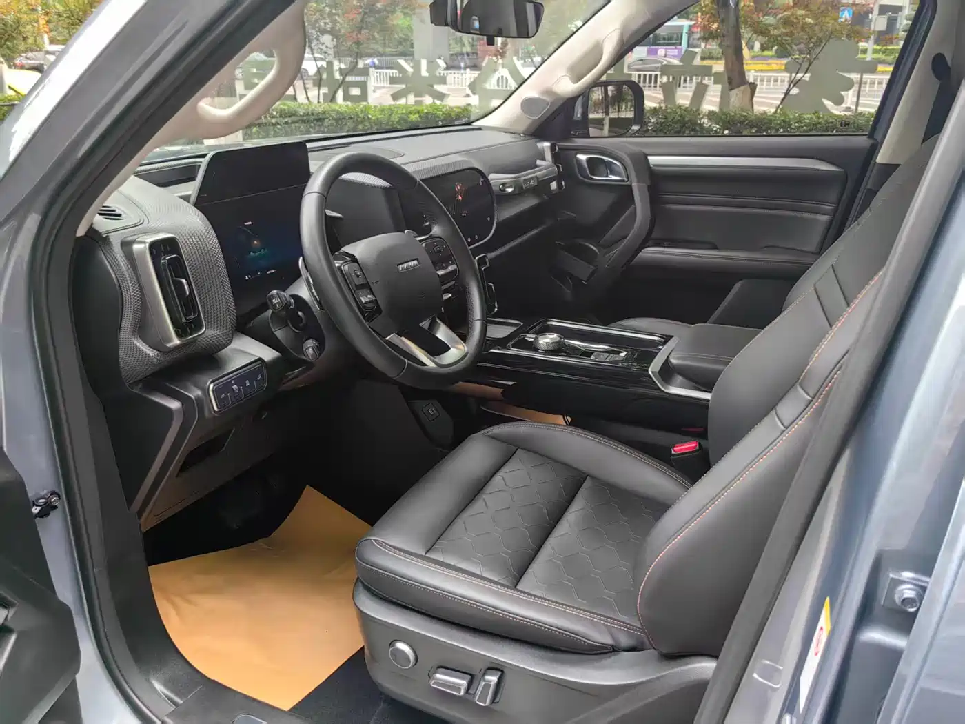 Haval Big Dog 2022 1.5T DCT FWD Border Collie Edition фото 15