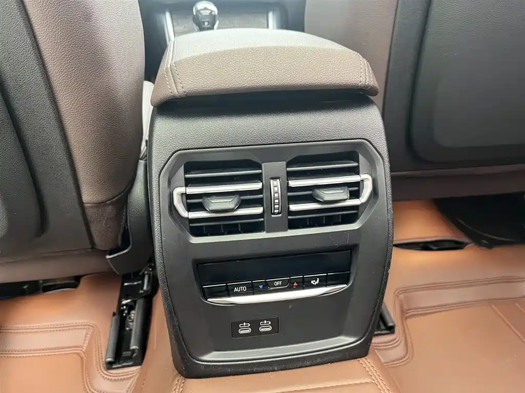 BMW 3 Series 2020 Facelift 325Li M Sport Package фото 26