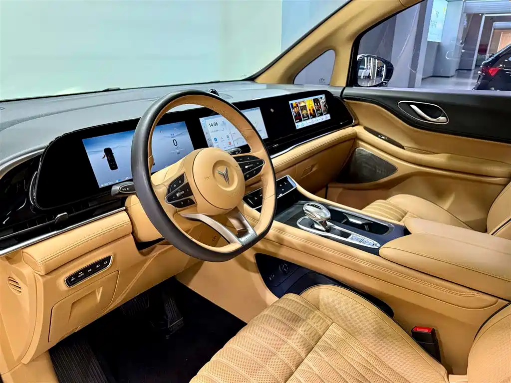 Voyah Auto Voyah Dreamer 2022 Low-carbon Dream+Smart Package фото 25
