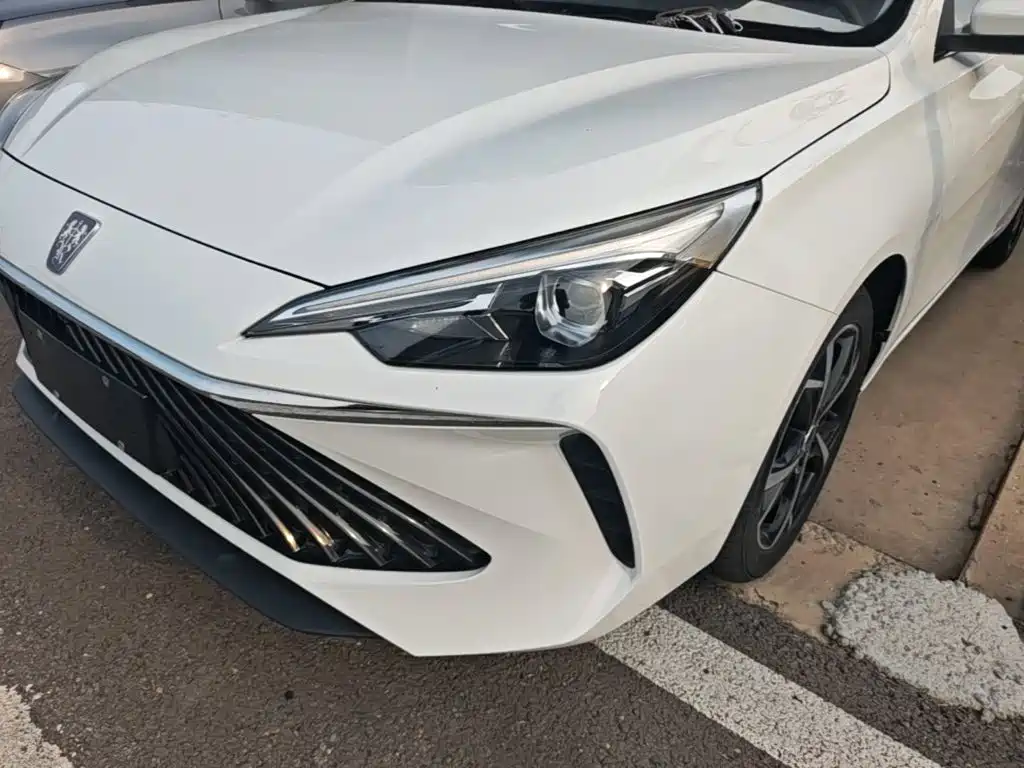 Roewe i5 2026 2023 1.5L CVT Honor Edition