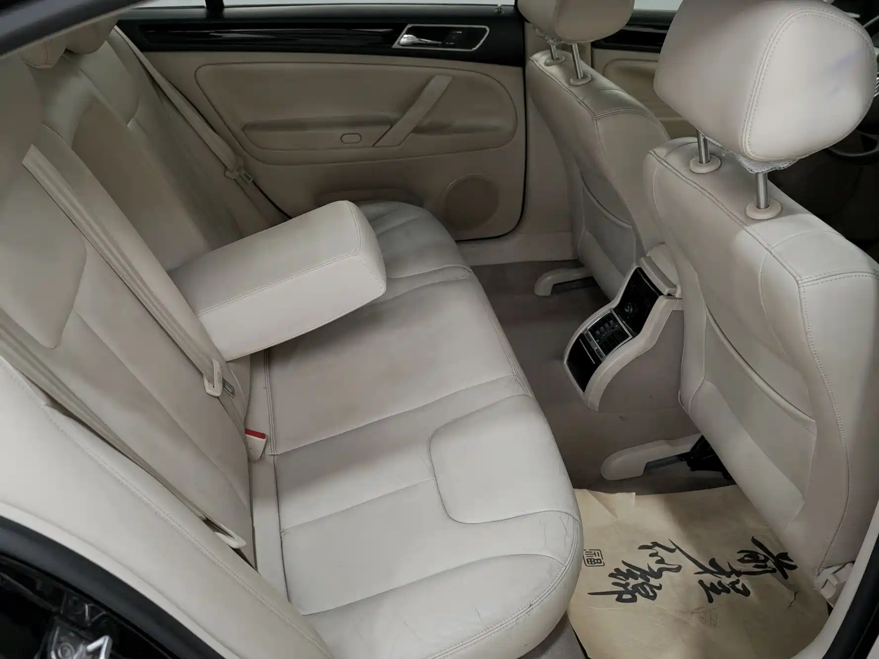 Фото 15 - Volkswagen Passat Lingyu