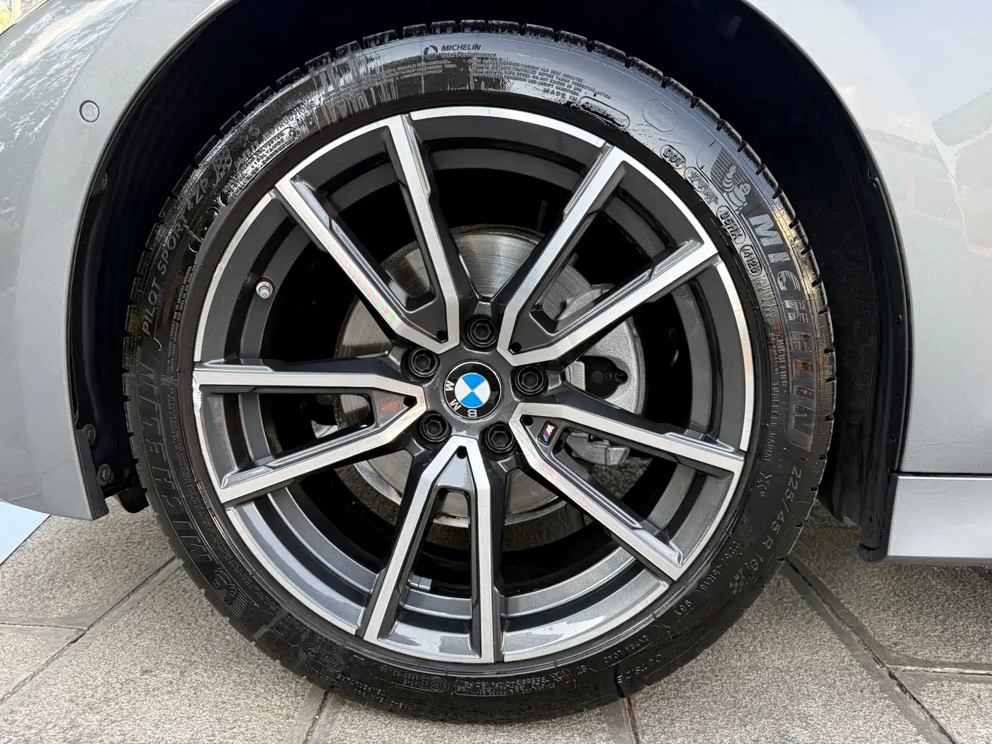 BMW 3 Series 2023 325Li M Sport Package фото 14