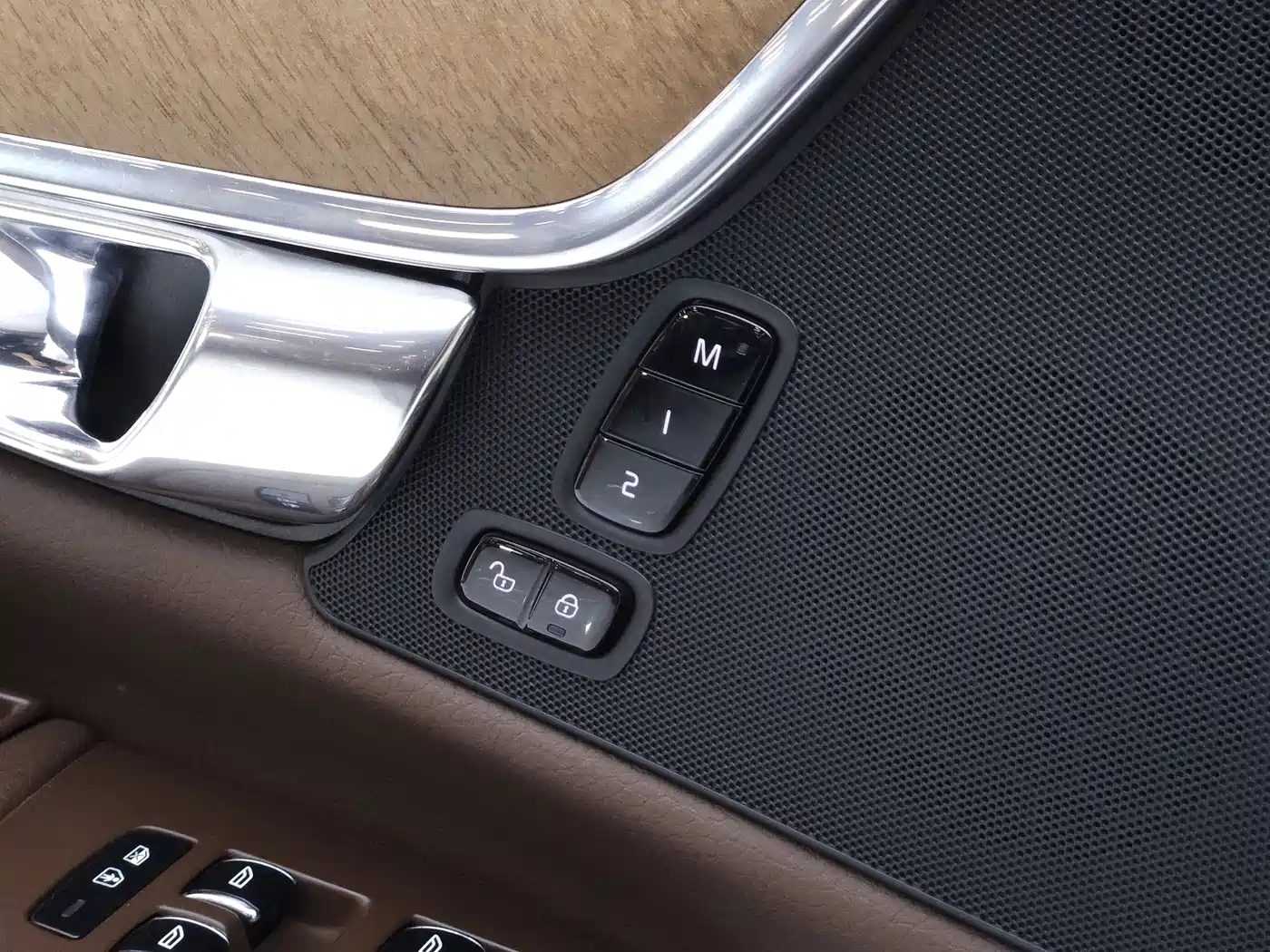 Volvo S90 Plug-in Hybrid 2021 2021 T8 E-Drive Hybrid Zhiyi Luxury Edition